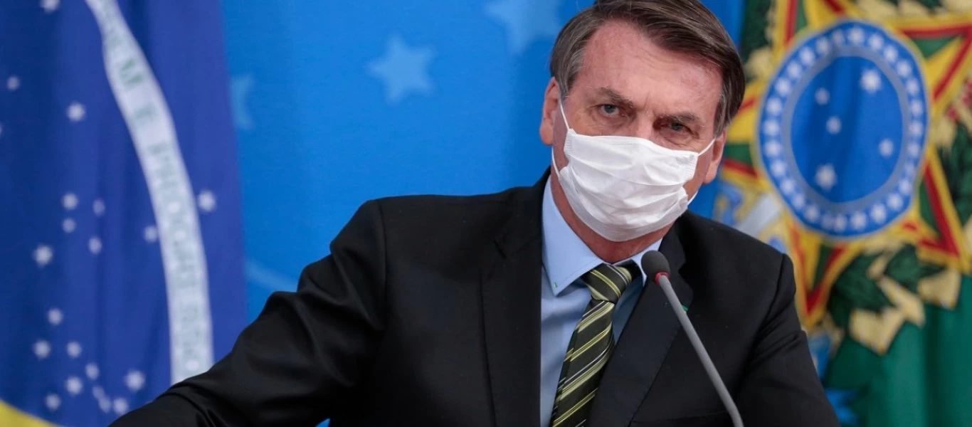 Ζ.Μπολσονάρου: «Νιώθω αδύναμος - Έχω μούχλα στους πνεύμονές μου»
